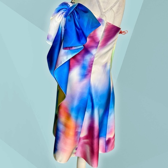 Marchesa Notte ‘Bow Printed Strapless Dress’ in Rainbow Multicolor Watercolor 4 - Picture 6 of 16